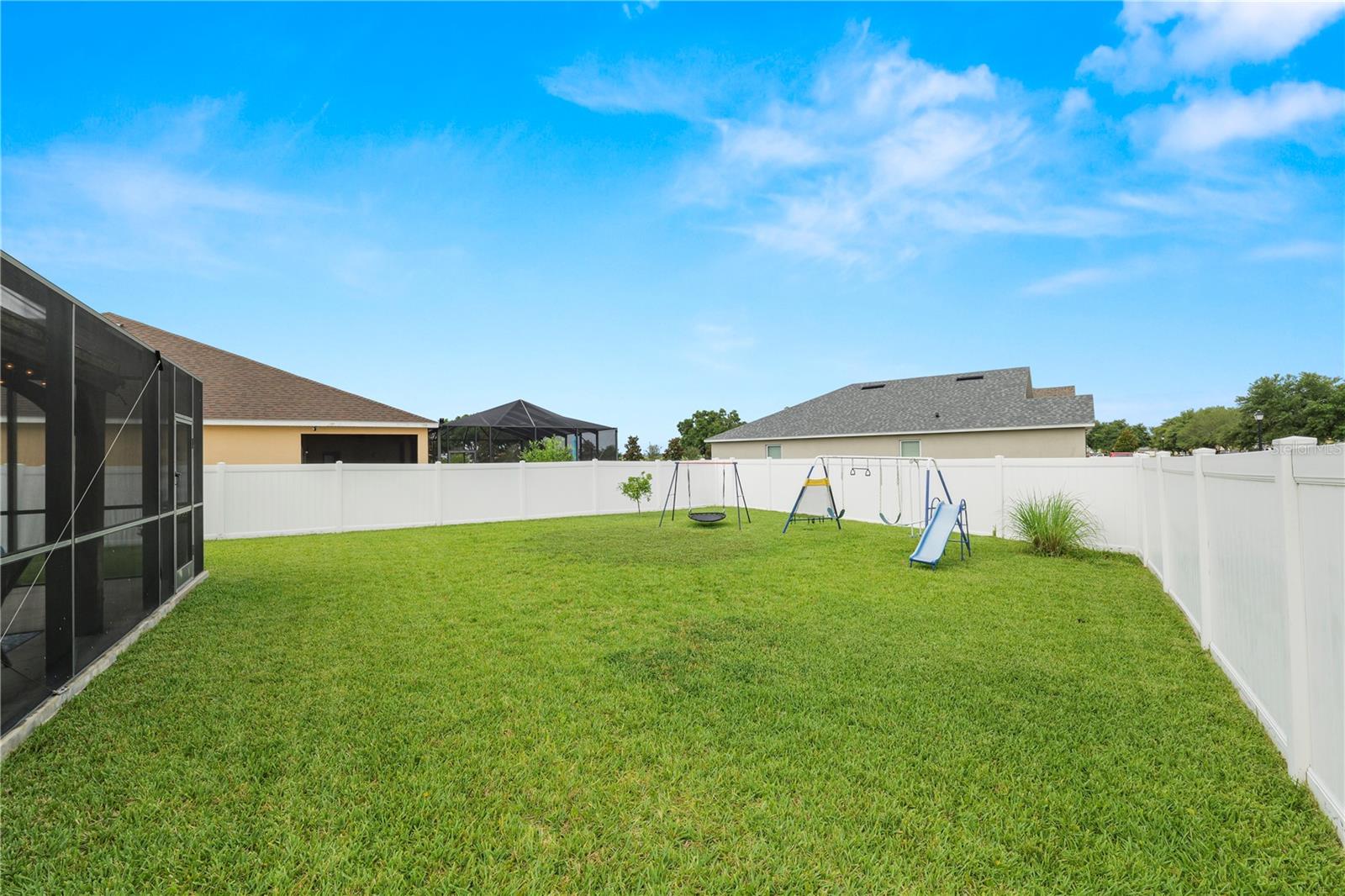 LAKE CUMMINGS ESTATES - Residential