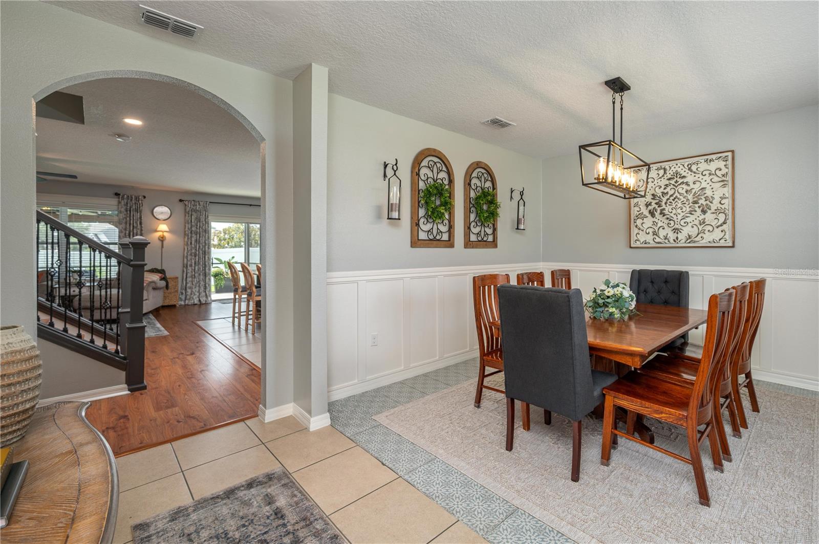 LAKE CUMMINGS ESTATES - Residential