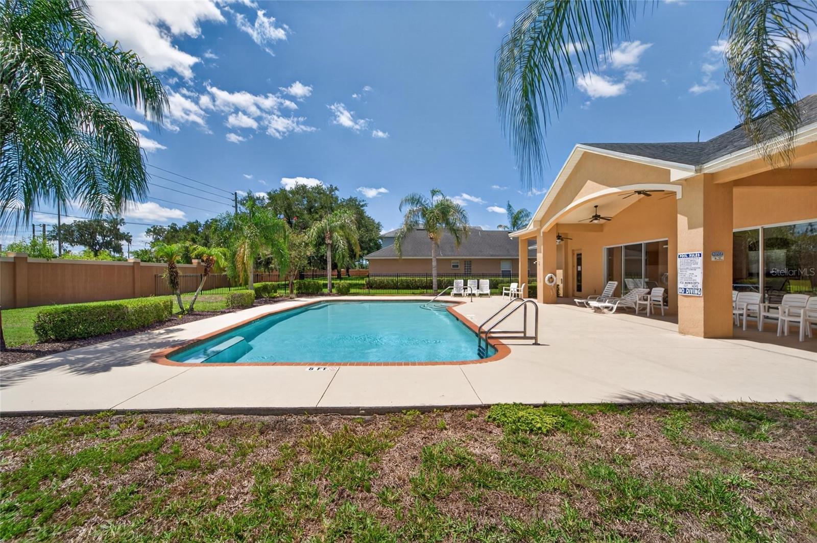 STONEY CREEK - Residential