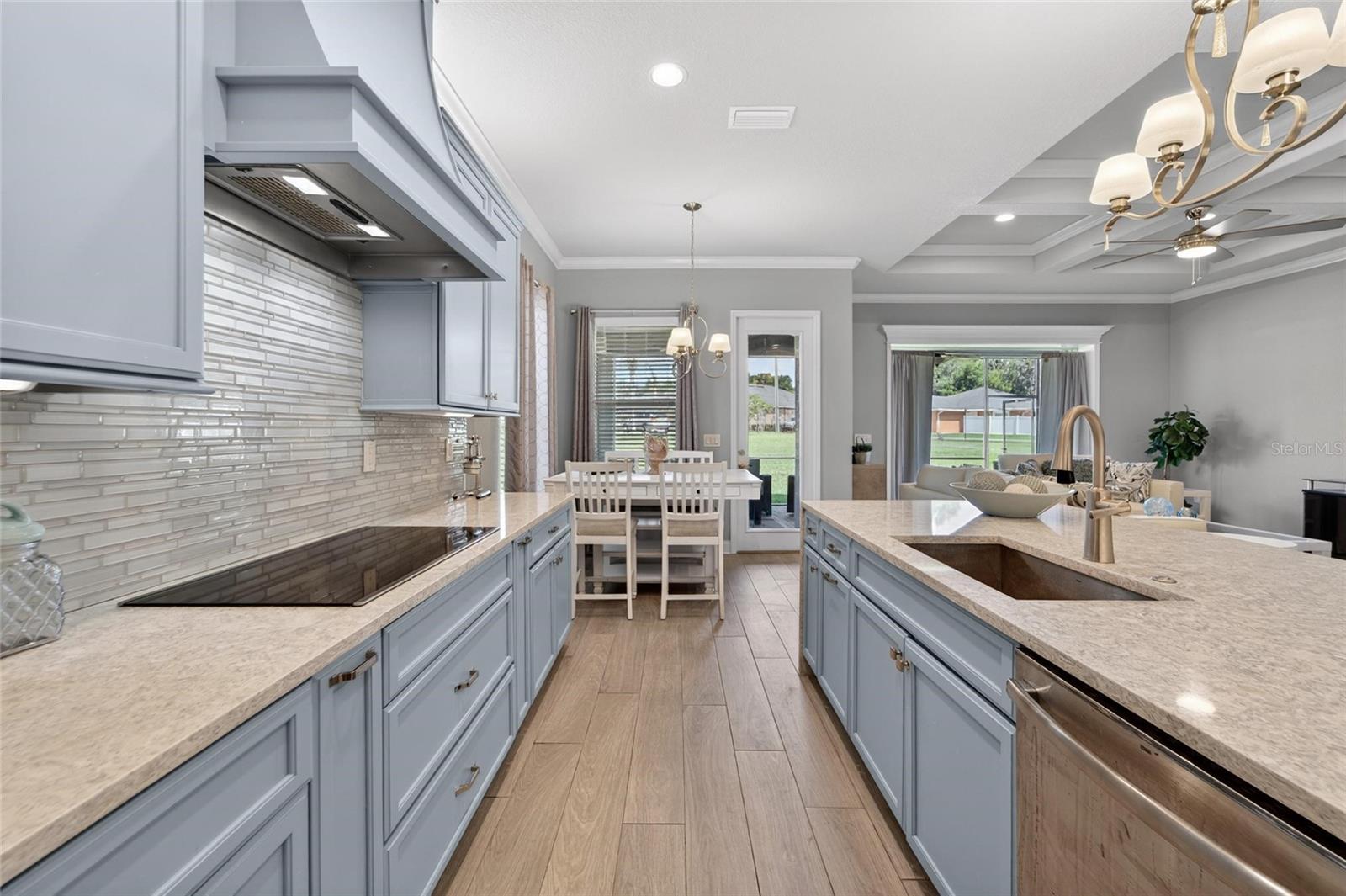 STONEY CREEK - Residential