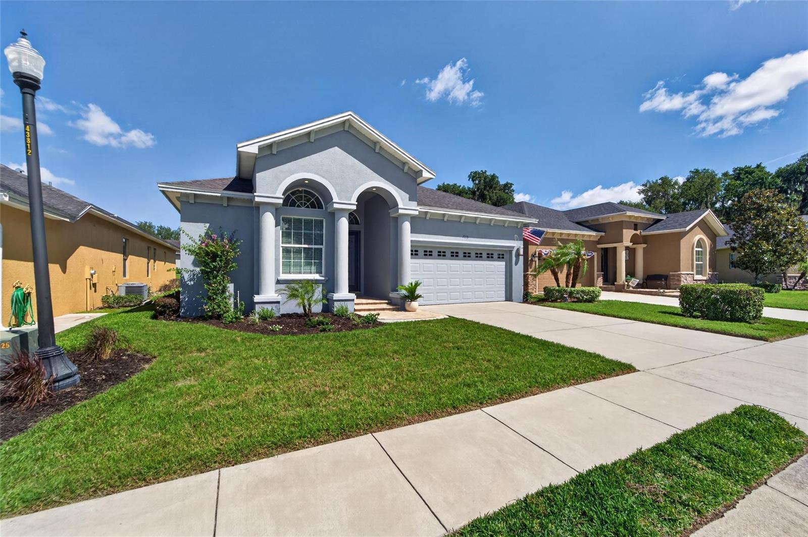 STONEY CREEK - Residential