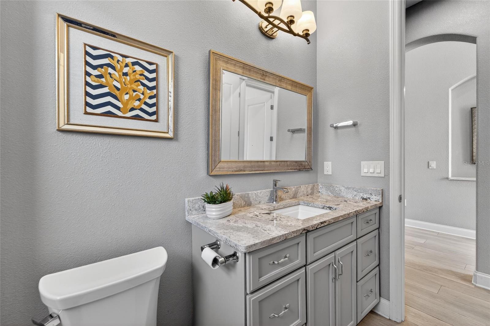 STONEY CREEK - Residential