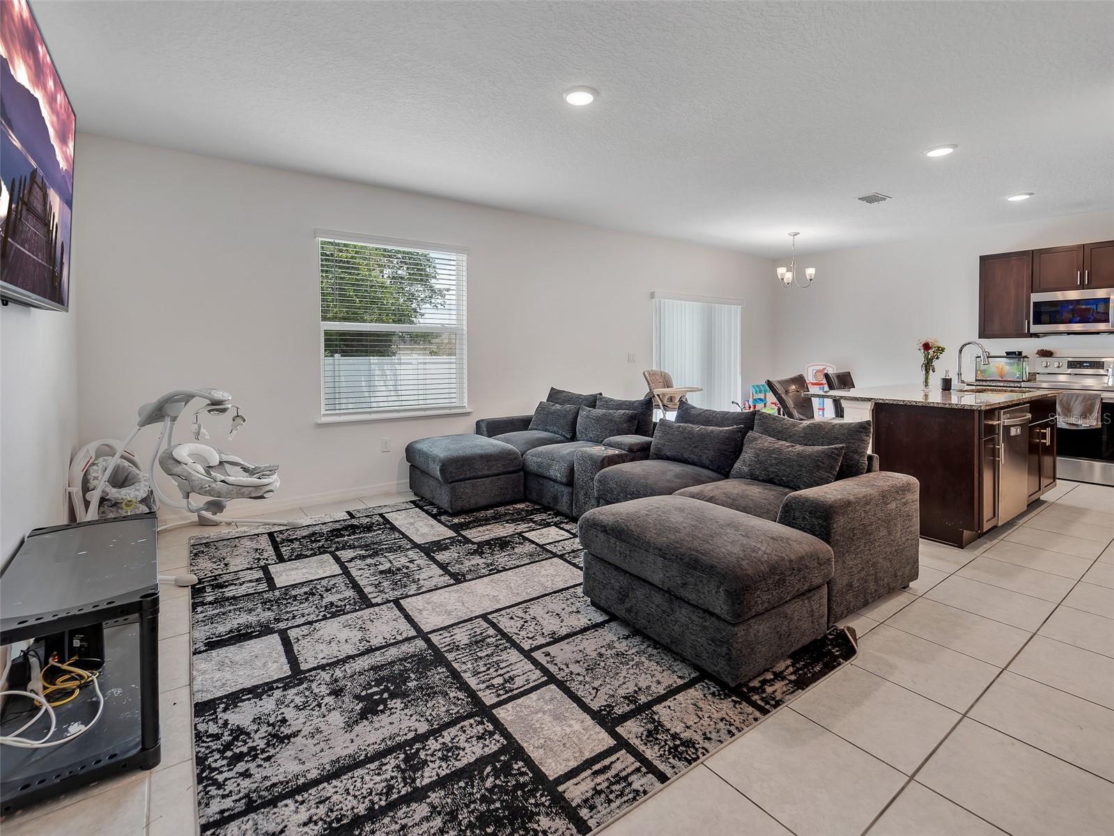 POINCIANA NEIGHBORHOOD 6 VILLAGE 7 PB 61 PGS 29/52 - Residential