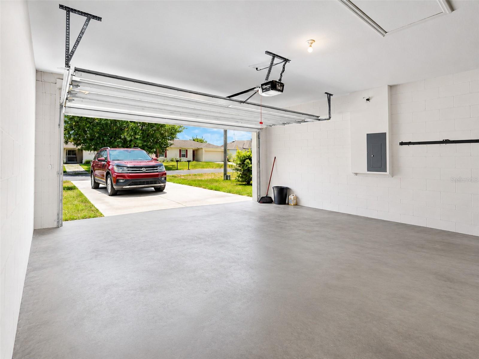 POINCIANA NEIGHBORHOOD 6 VILLAGE 7 PB 61 PGS 29/52 - Residential