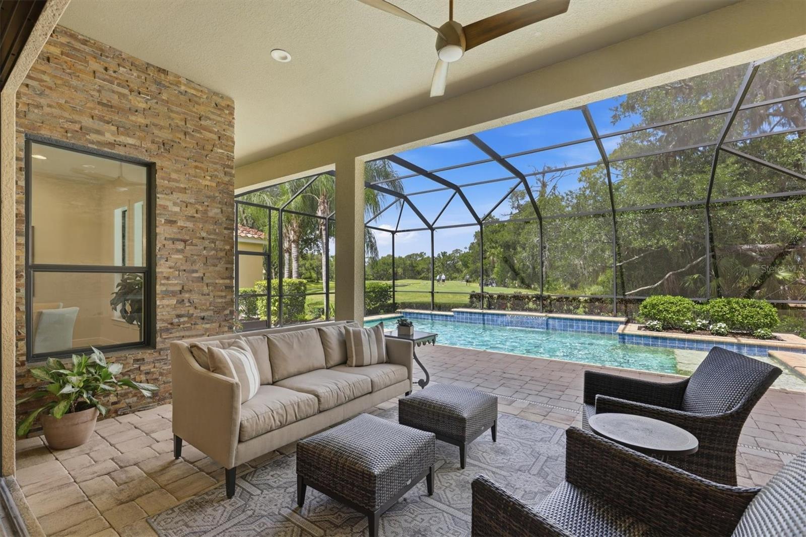 LAKEWOOD RANCH COUNTRY CLUB VILLAGE EE 2A-2E - Residential