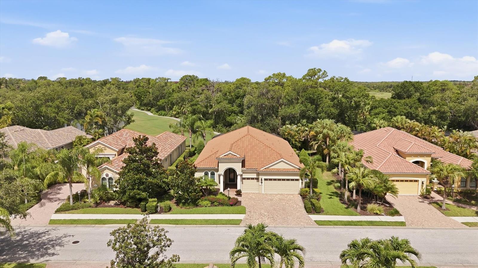 LAKEWOOD RANCH COUNTRY CLUB VILLAGE EE 2A-2E - Residential