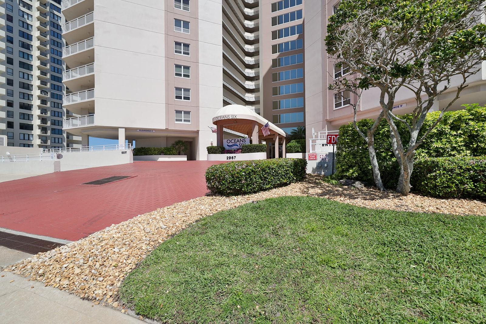 Experience true direct oceanfront living from this beautifully updated 12th-floor 2-bedroom, 2-bath condo in Daytona Beach Shores. This is not just another beachside condo - this is front-row Atlantic Ocean living with panoramic water views from the main living area, primary bedroom, and private balcony. The spacious open floor plan is designed to highlight the ocean from the moment you walk in. A newer sliding glass door leads from the living area to the balcony, creating the perfect place to enjoy a sunrise, ocean breezes, and the sound of the waves. Recent updates include quartz countertops in the kitchen and bathrooms, newer windows, hurricane shutters, and the convenience of an in-unit laundry room. Residents enjoy resort-style amenities including indoor and outdoor pools, oceanfront hot tub, sauna, fitness center, social room with catering kitchen, bike room, workshop, storage cage, and secure underground garage parking. The location is equally strong, with easy access to grocery stores, banking, pharmacies, medical facilities, shopping, dining, Daytona International Speedway, and Daytona Beach International Airport.
Whether you are looking for a full-time oceanfront residence, vacation retreat, or investment opportunity, this 12th-floor direct oceanfront condo offers the views, updates, amenities, and Florida beachfront lifestyle buyers are looking for.