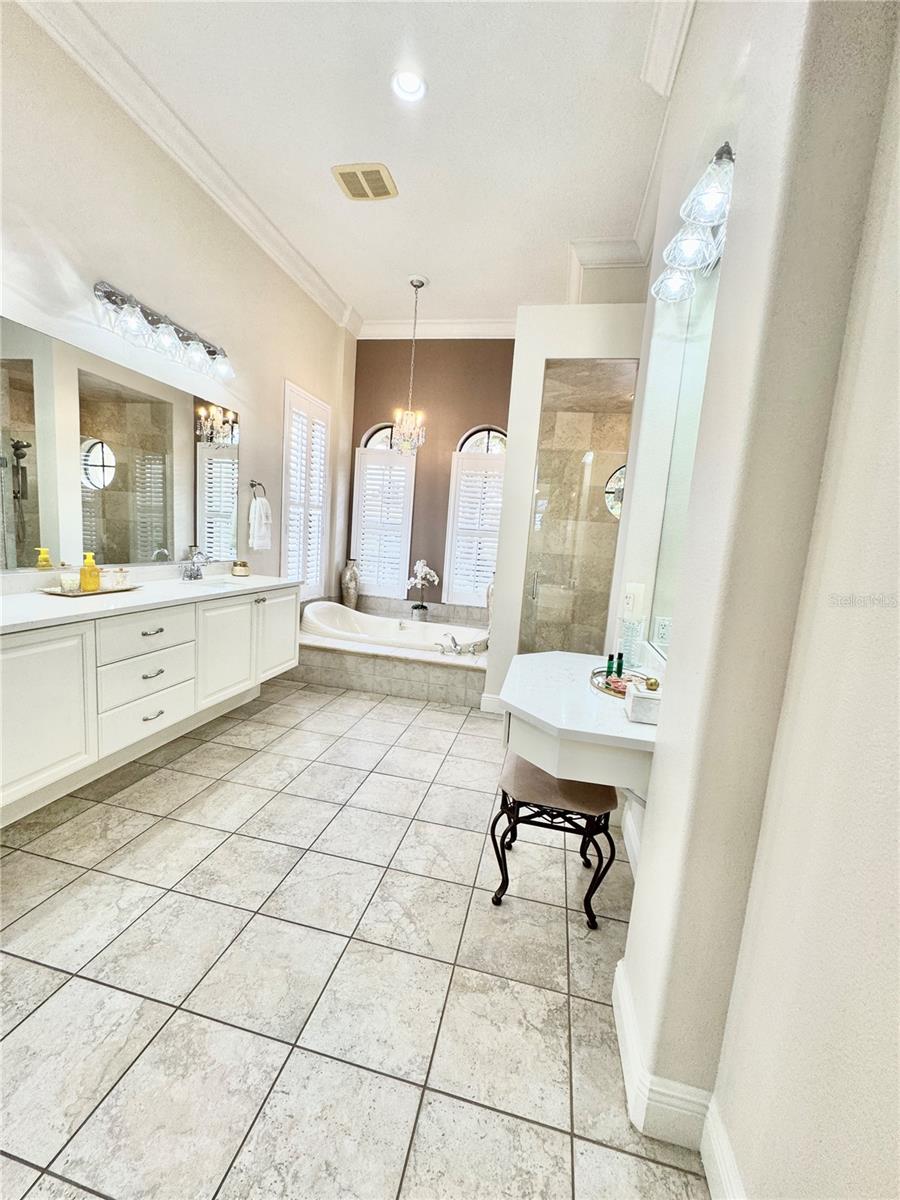 LAKEWOOD RANCH - Residential