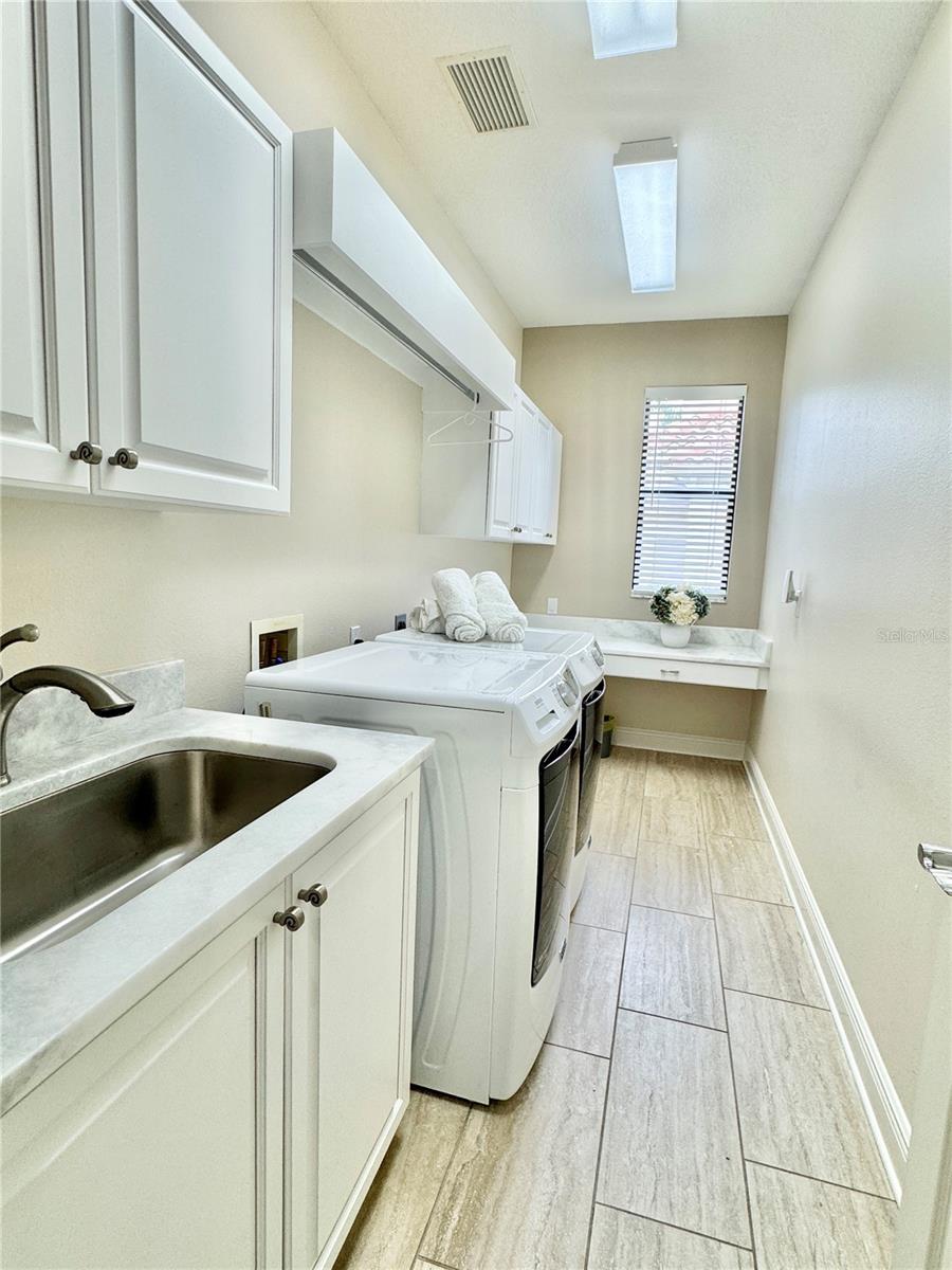 LAKEWOOD RANCH - Residential