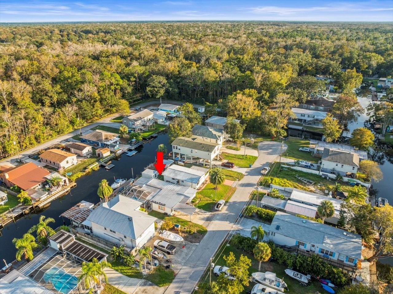 WEEKI WACHEE GARDENS - Land