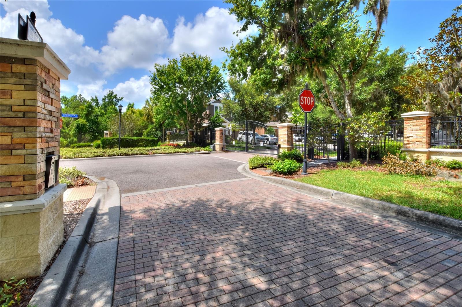 FISHHAWK RANCH TR 8 PT - Residential
