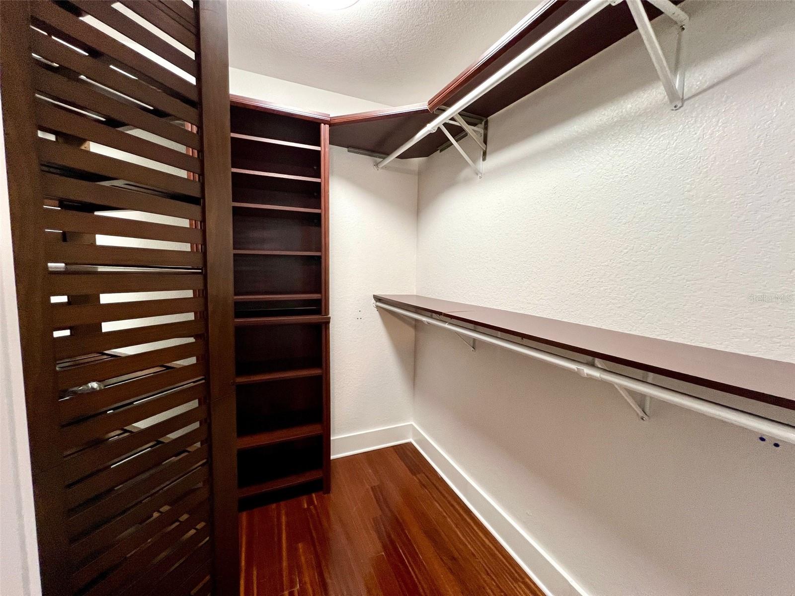 ISLAND PLACE A CONDO - Residential