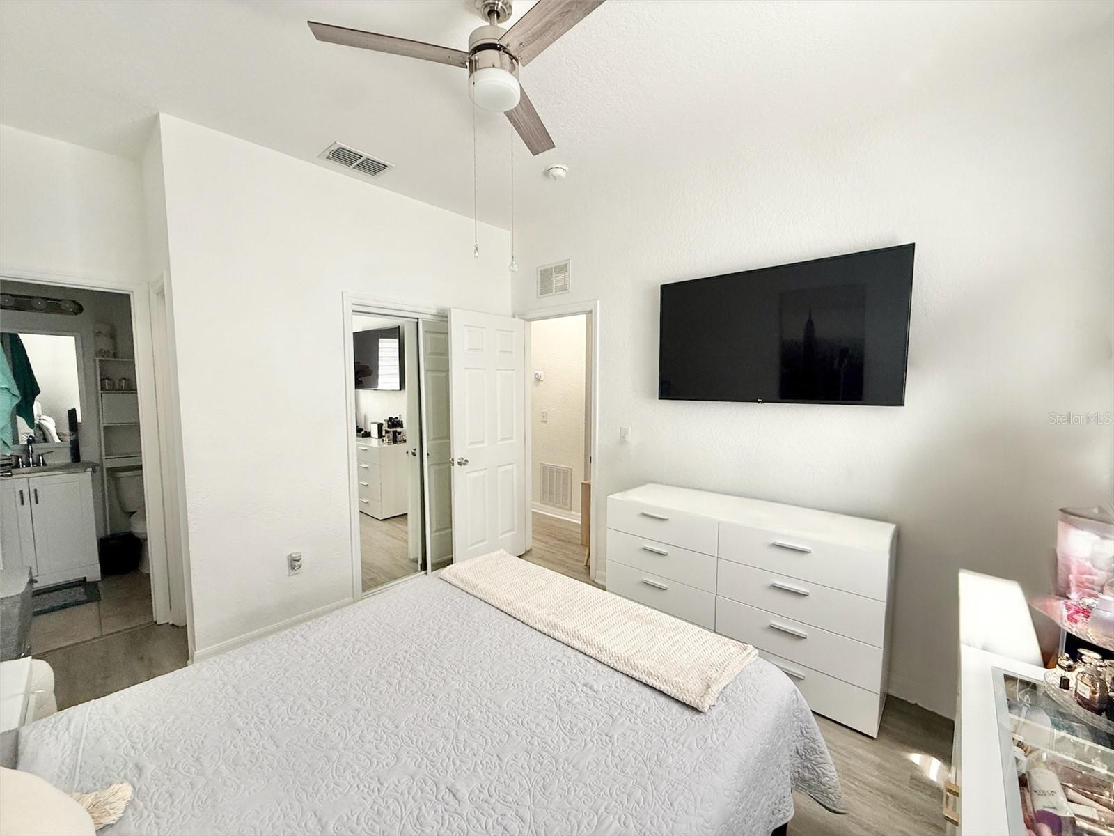 LAKE MARION GOLF RESIDENCE CONDO - Residential