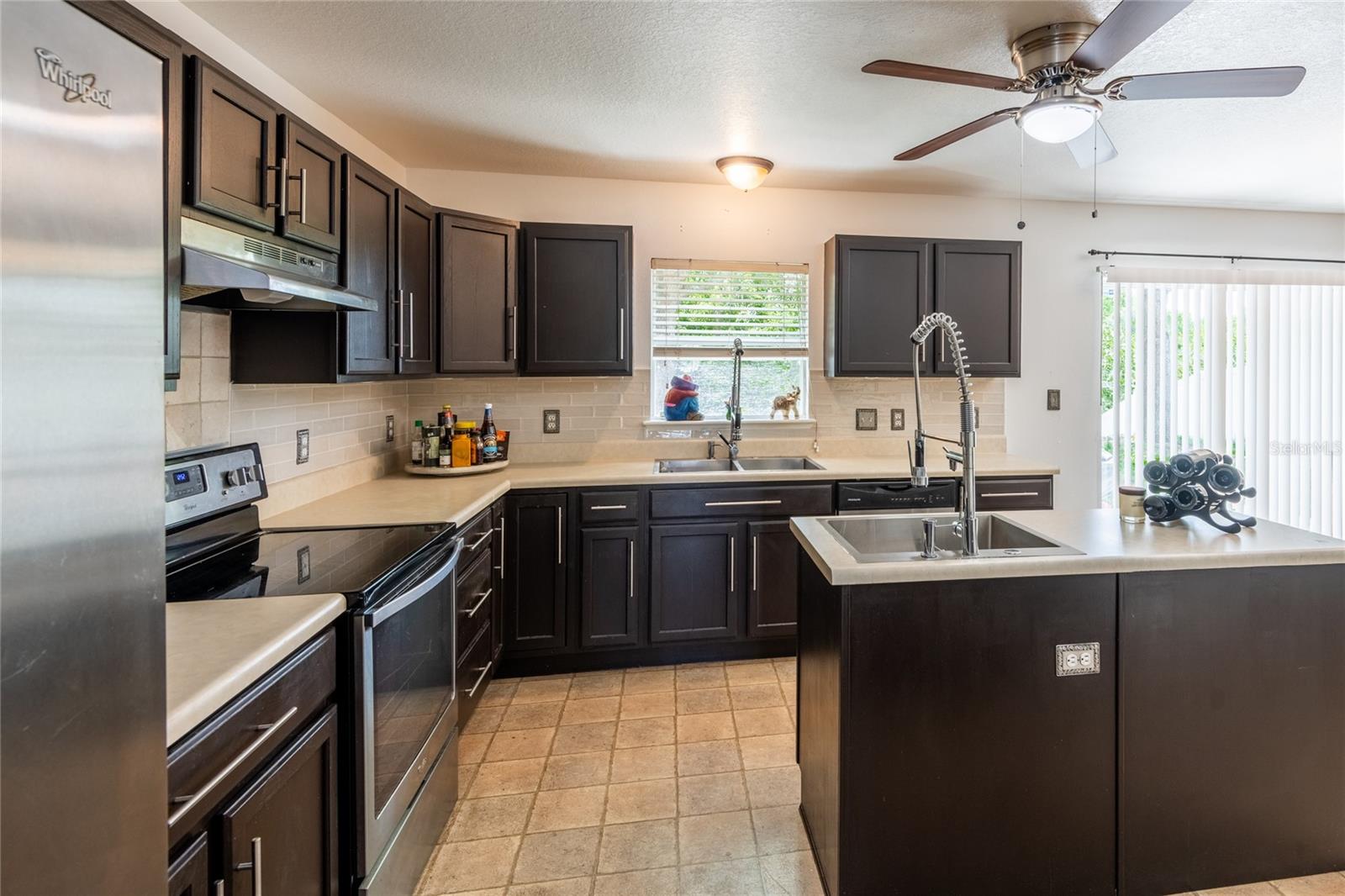 SUNCOAST POINTE VILLAGES 2A 2B & 03 - Residential