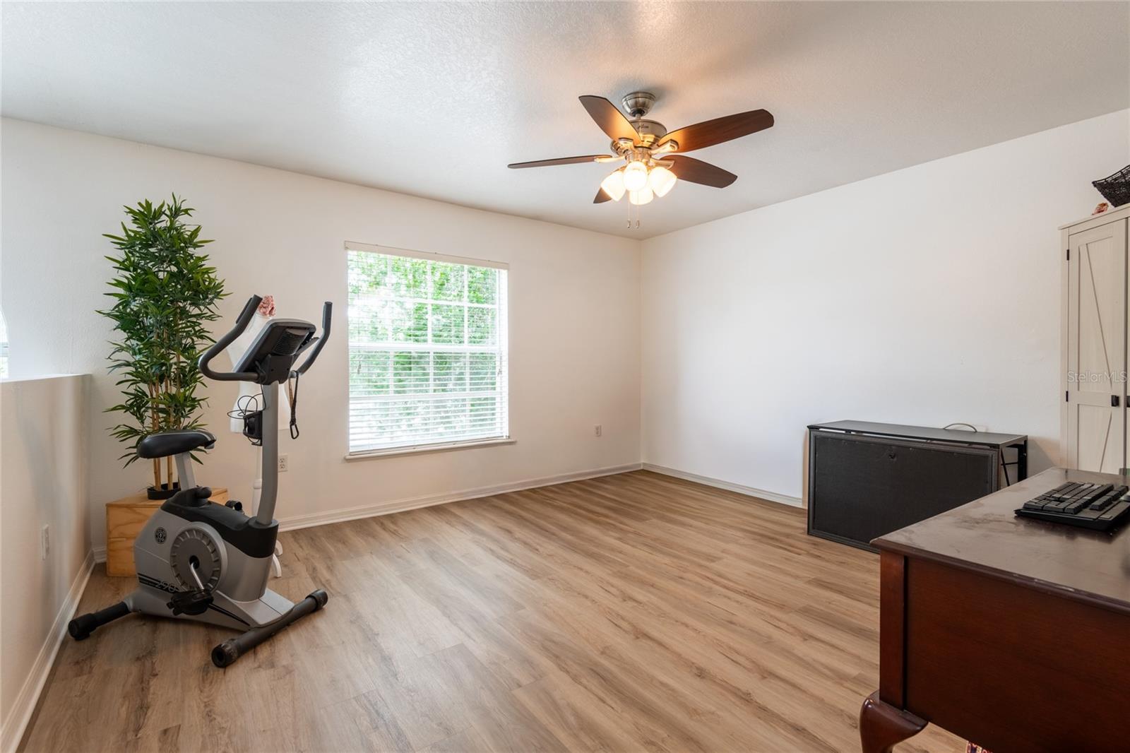 SUNCOAST POINTE VILLAGES 2A 2B & 03 - Residential
