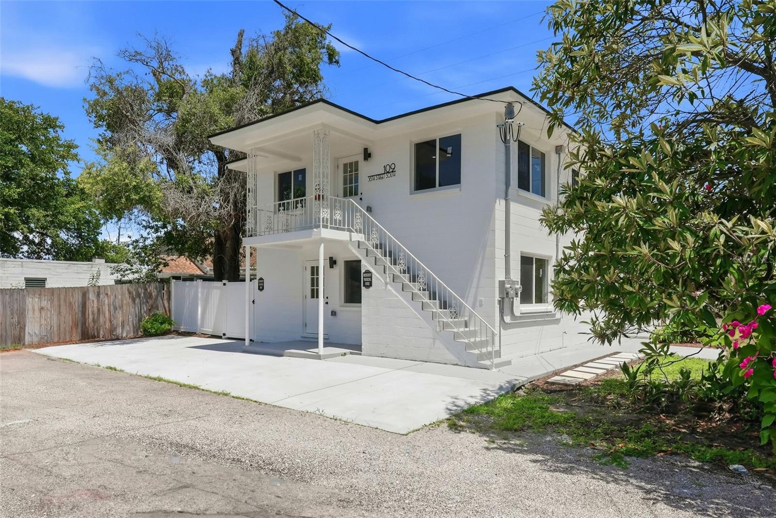 WEST CENTRAL AVE RESUB - Residential Income