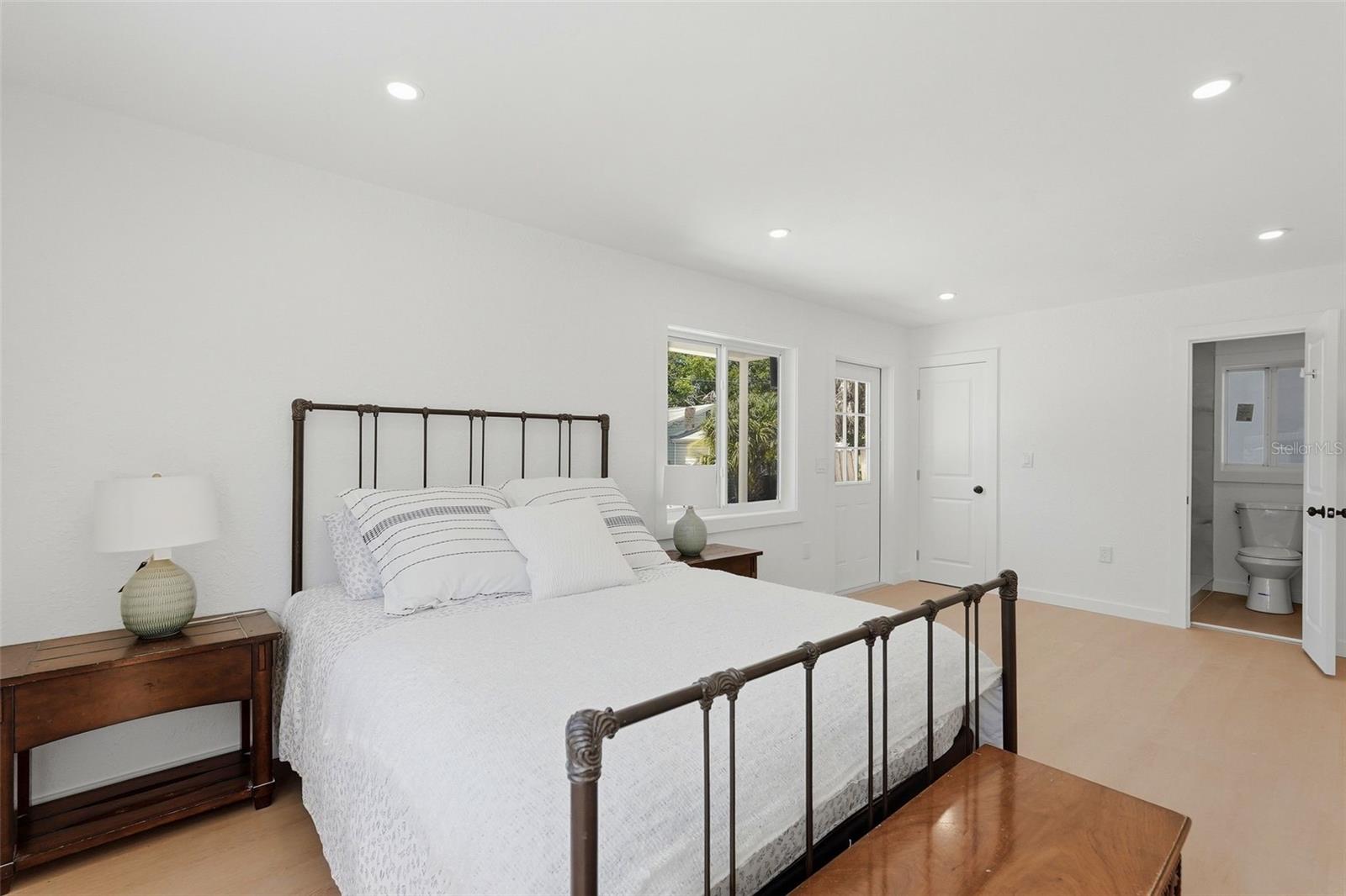 WEST CENTRAL AVE RESUB - Residential Income