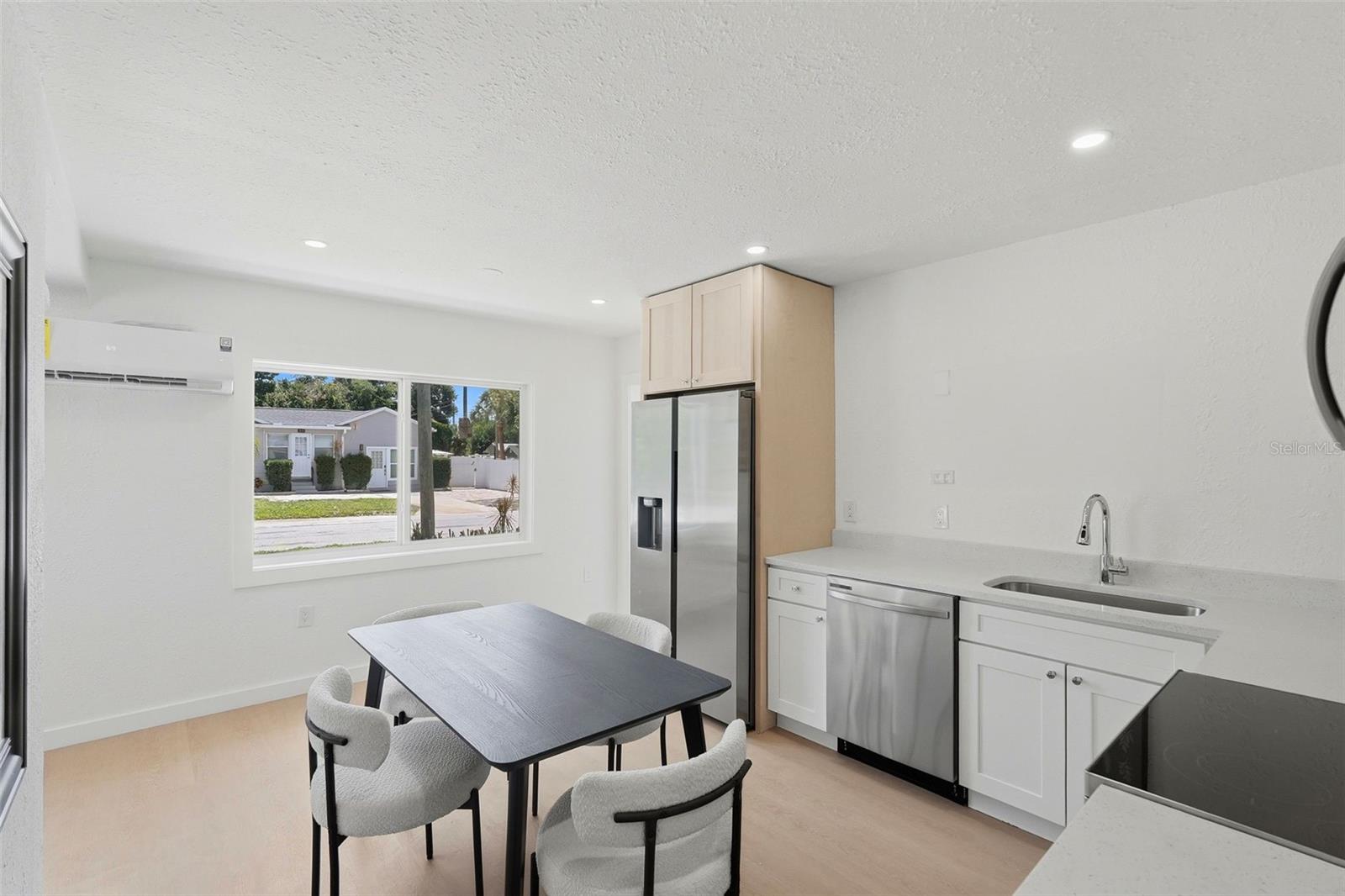 WEST CENTRAL AVE RESUB - Residential Income