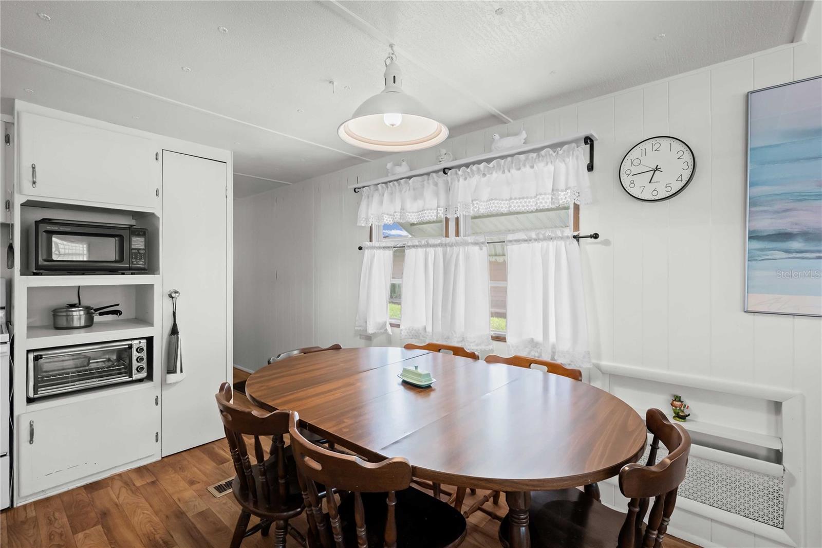 BETMAR ACRES - Residential