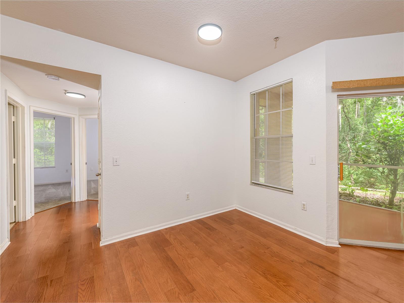 OXFORD PLACE AT TAMPA PALMS A - Residential