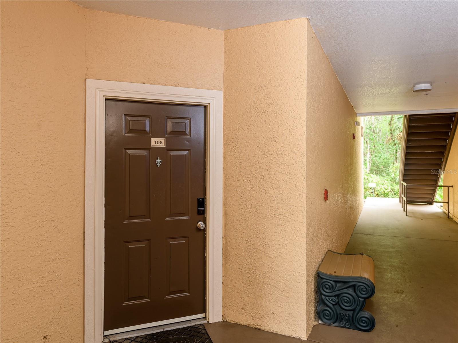 OXFORD PLACE AT TAMPA PALMS A - Residential