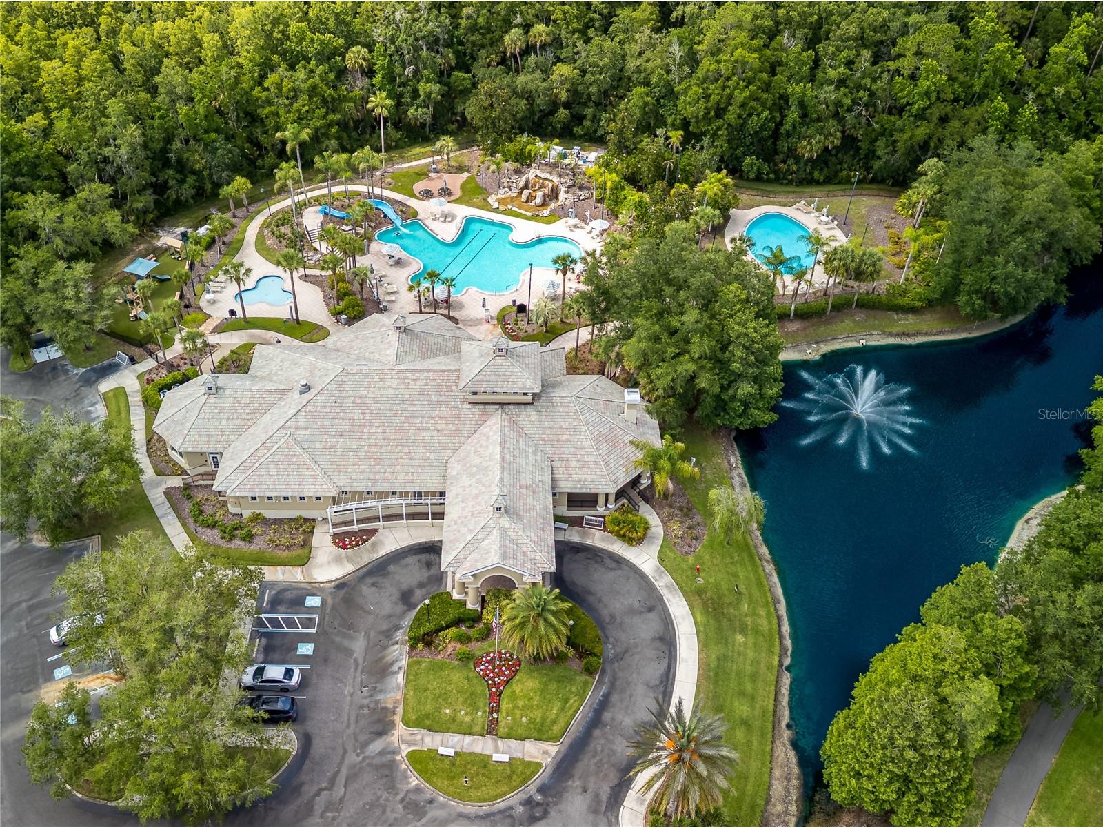 OXFORD PLACE AT TAMPA PALMS A - Residential