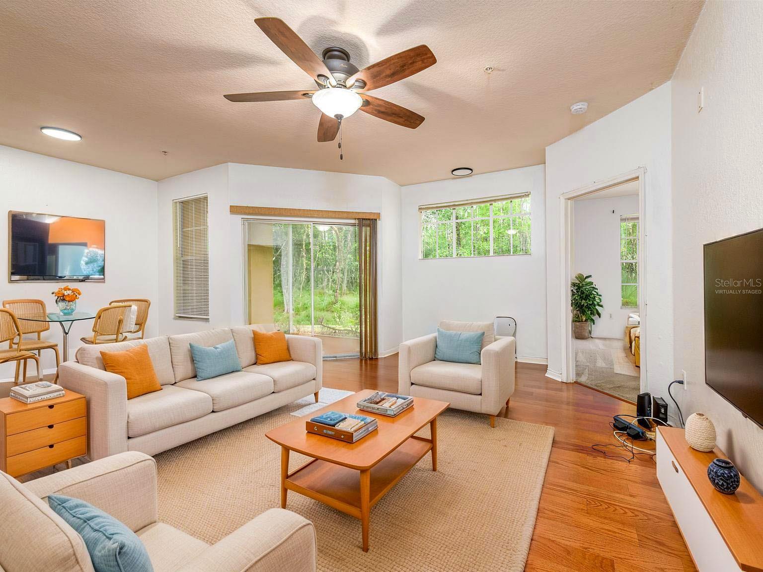 OXFORD PLACE AT TAMPA PALMS A - Residential