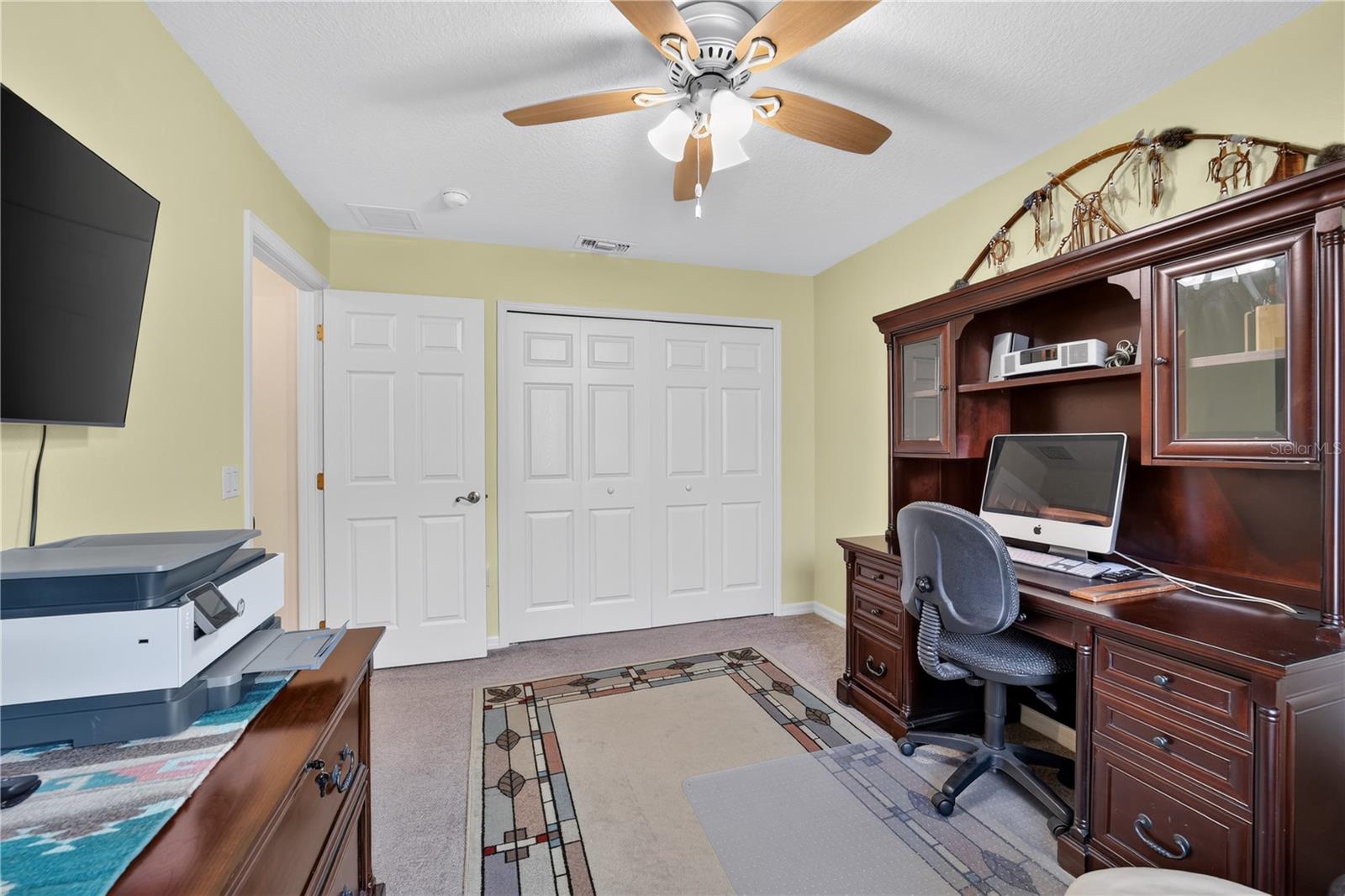 SUMMERGLEN - Residential