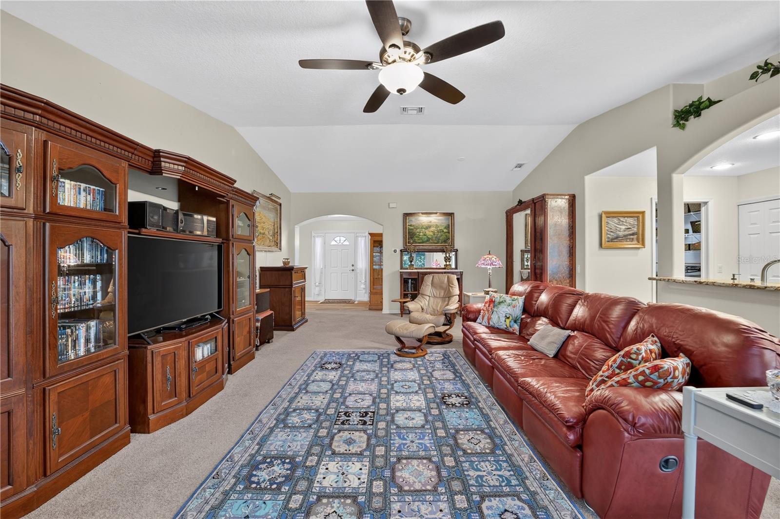 SUMMERGLEN - Residential