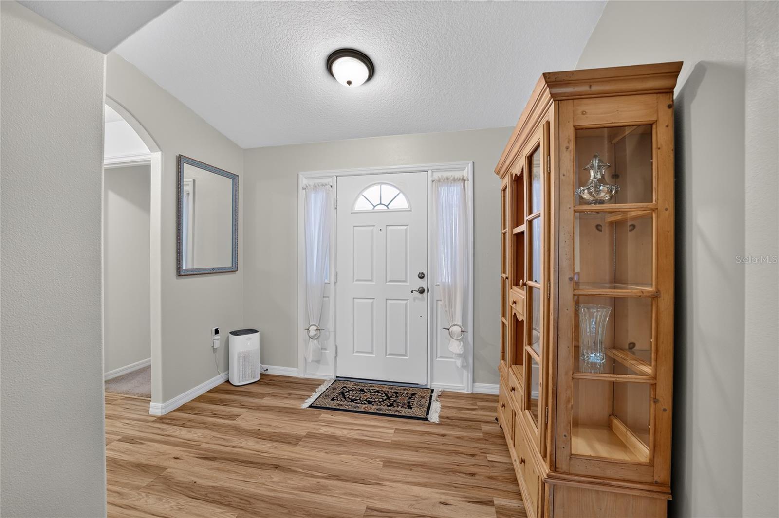 SUMMERGLEN - Residential