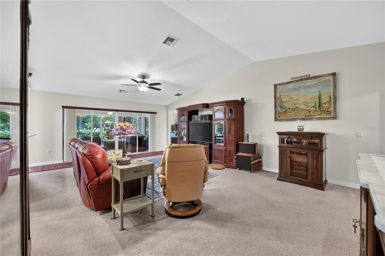 SUMMERGLEN - Residential