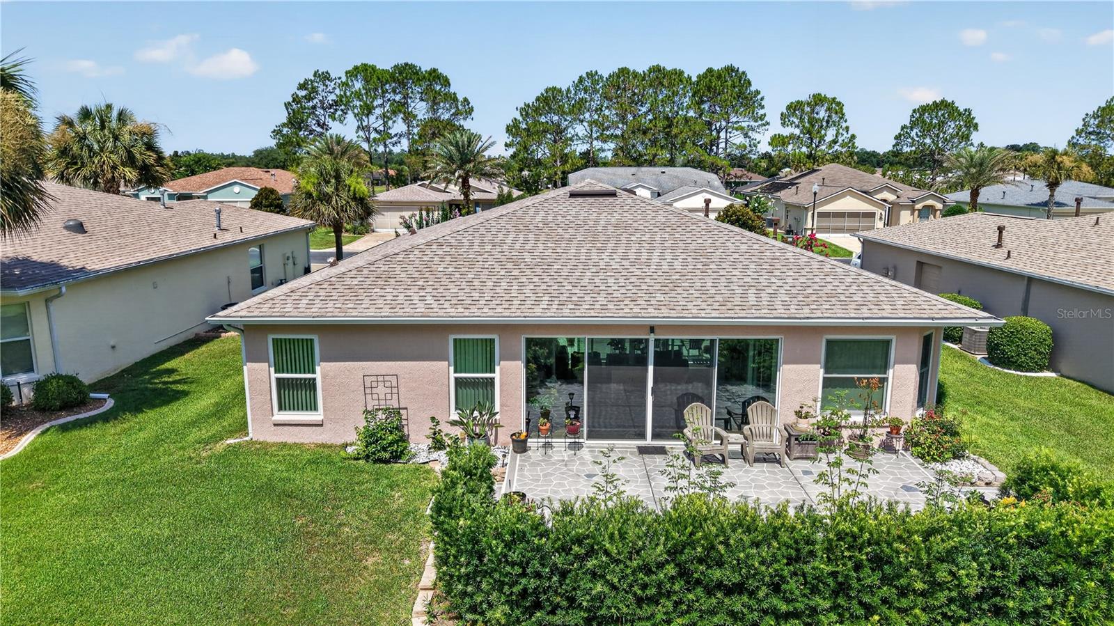SUMMERGLEN - Residential