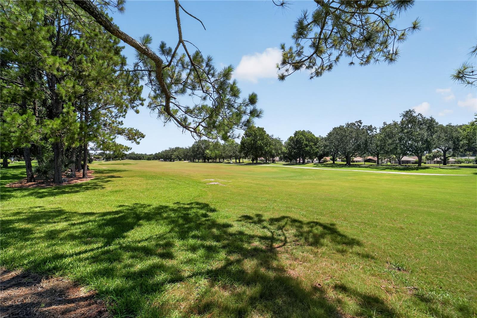 SUMMERGLEN - Residential