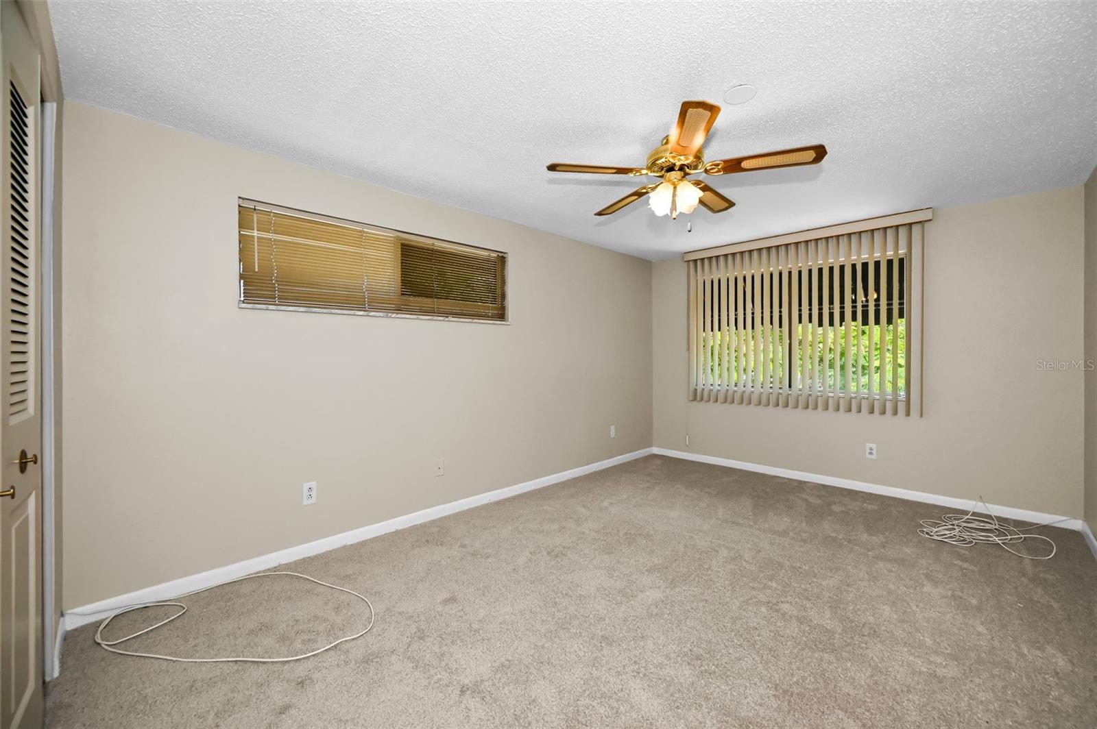 WHISPERING PINES FOREST 4TH ADD - Residential