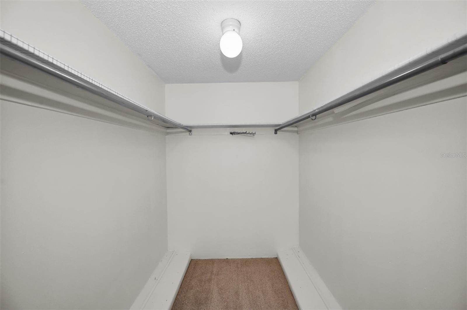 WHISPERING PINES FOREST 4TH ADD - Residential