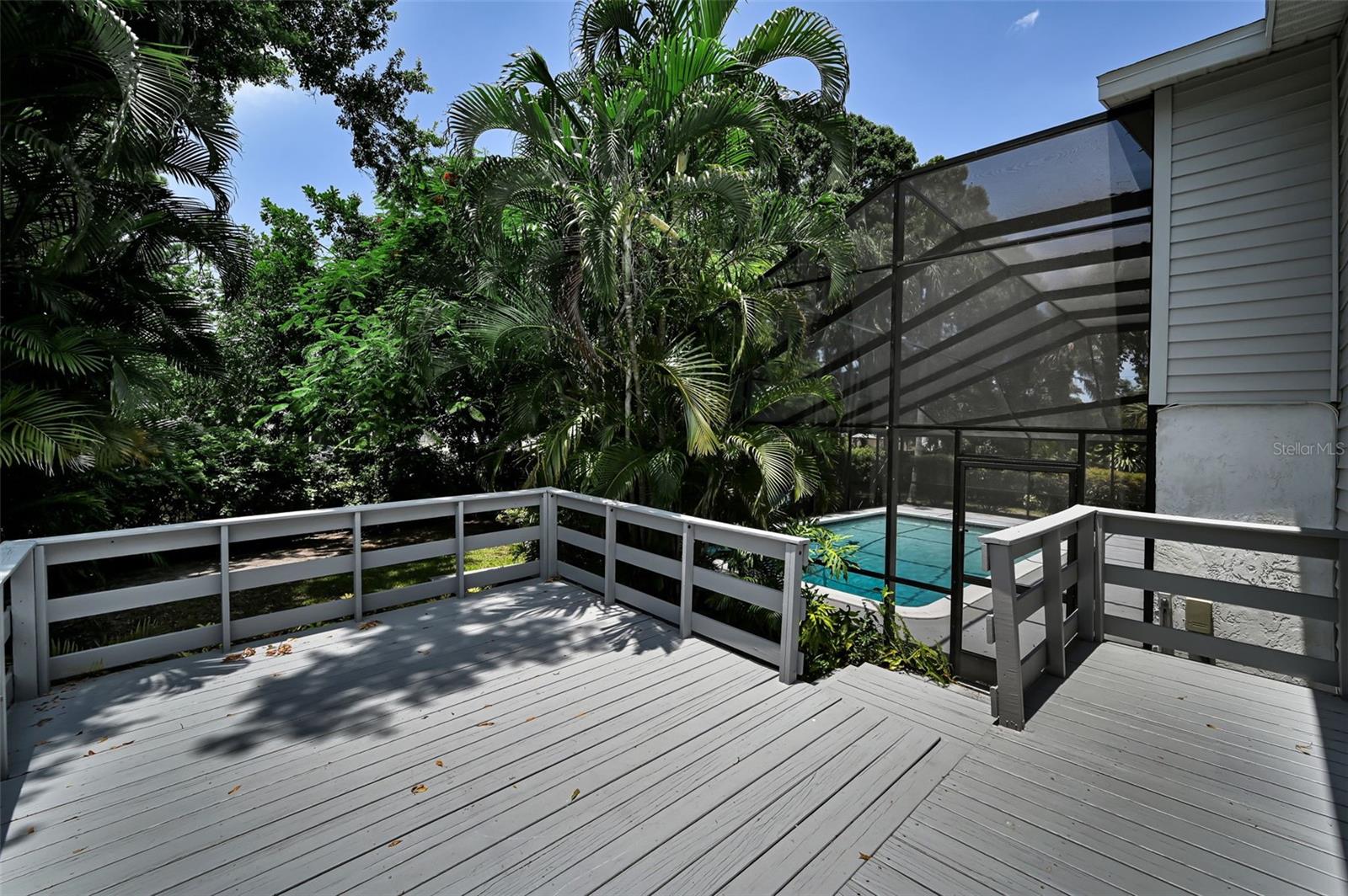 WHISPERING PINES FOREST 4TH ADD - Residential