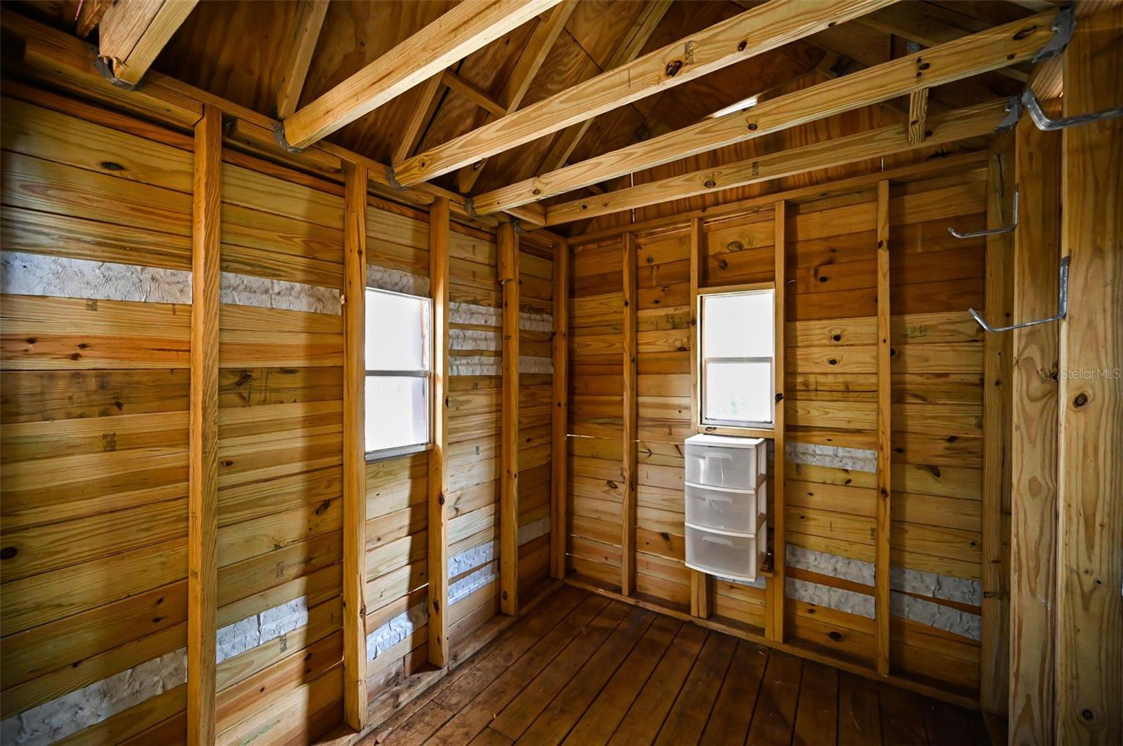 WHISPERING PINES FOREST 4TH ADD - Residential