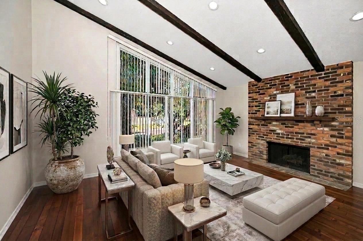 WHISPERING PINES FOREST 4TH ADD - Residential