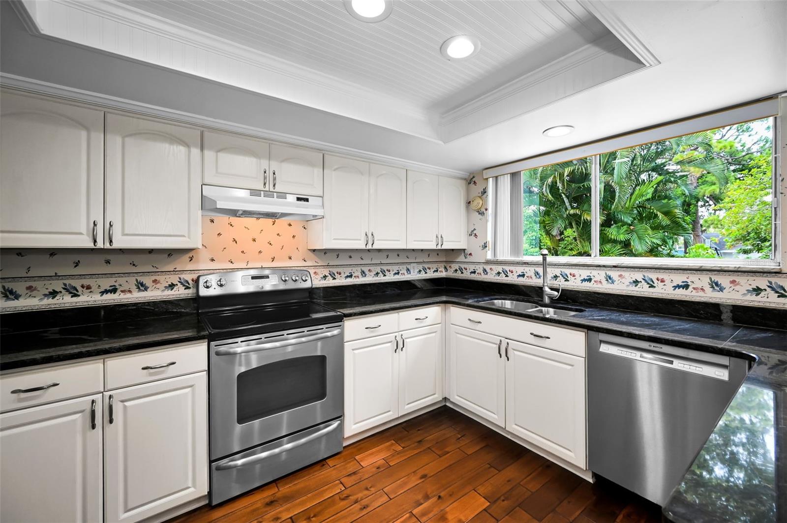 WHISPERING PINES FOREST 4TH ADD - Residential