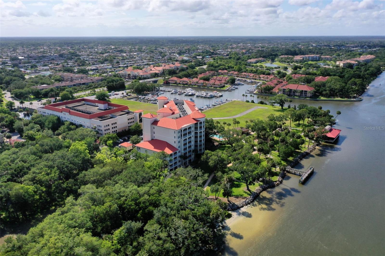 PALM COAST RESIDENCE PH 1 BLDG E - Residential