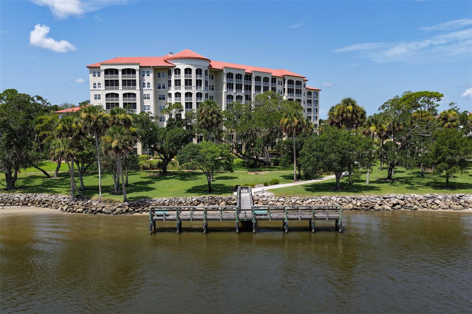 PALM COAST RESIDENCE PH 1 BLDG E - Residential