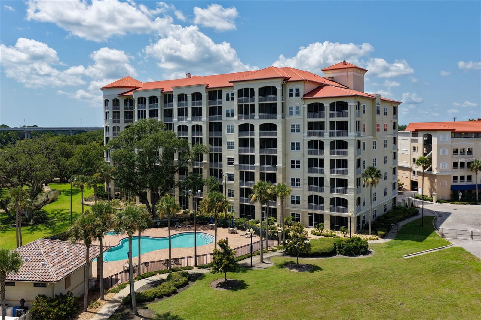 PALM COAST RESIDENCE PH 1 BLDG E - Residential