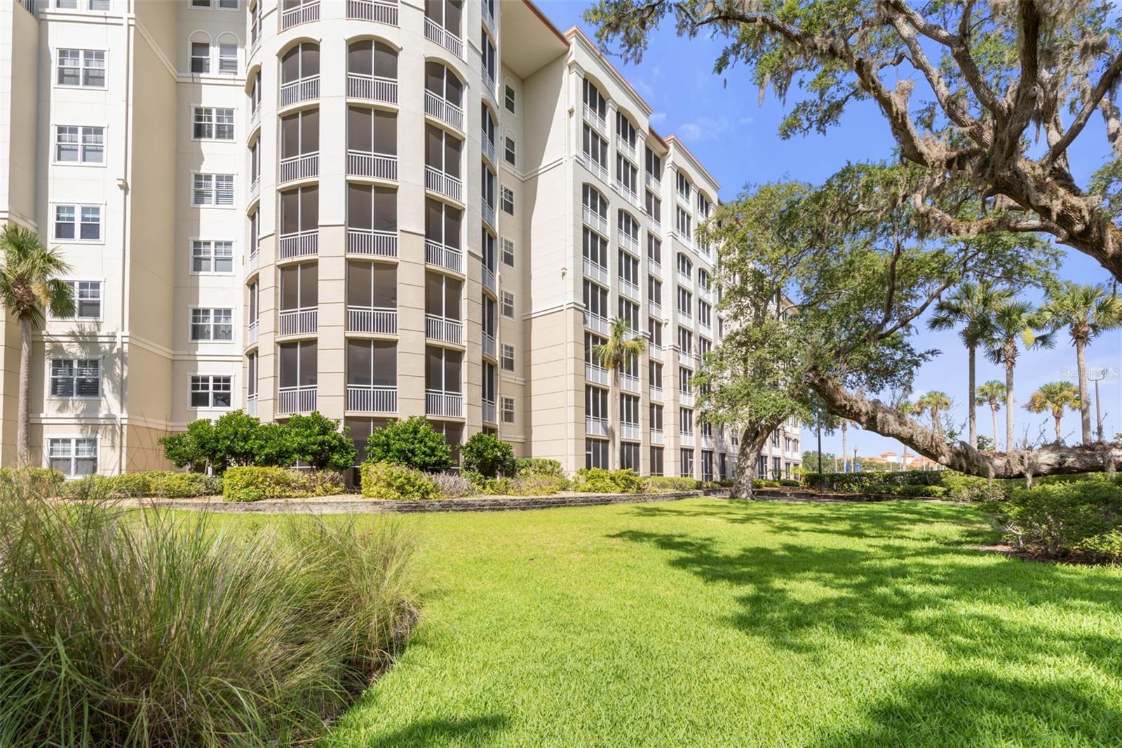 PALM COAST RESIDENCE PH 1 BLDG E - Residential