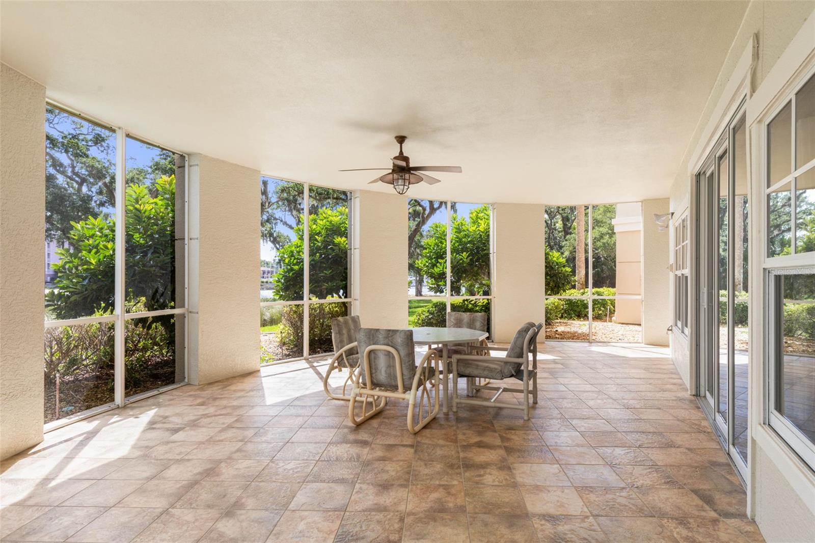 PALM COAST RESIDENCE PH 1 BLDG E - Residential
