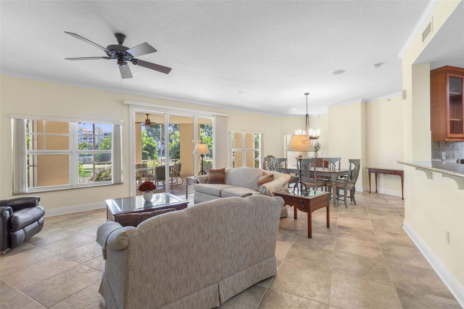PALM COAST RESIDENCE PH 1 BLDG E - Residential