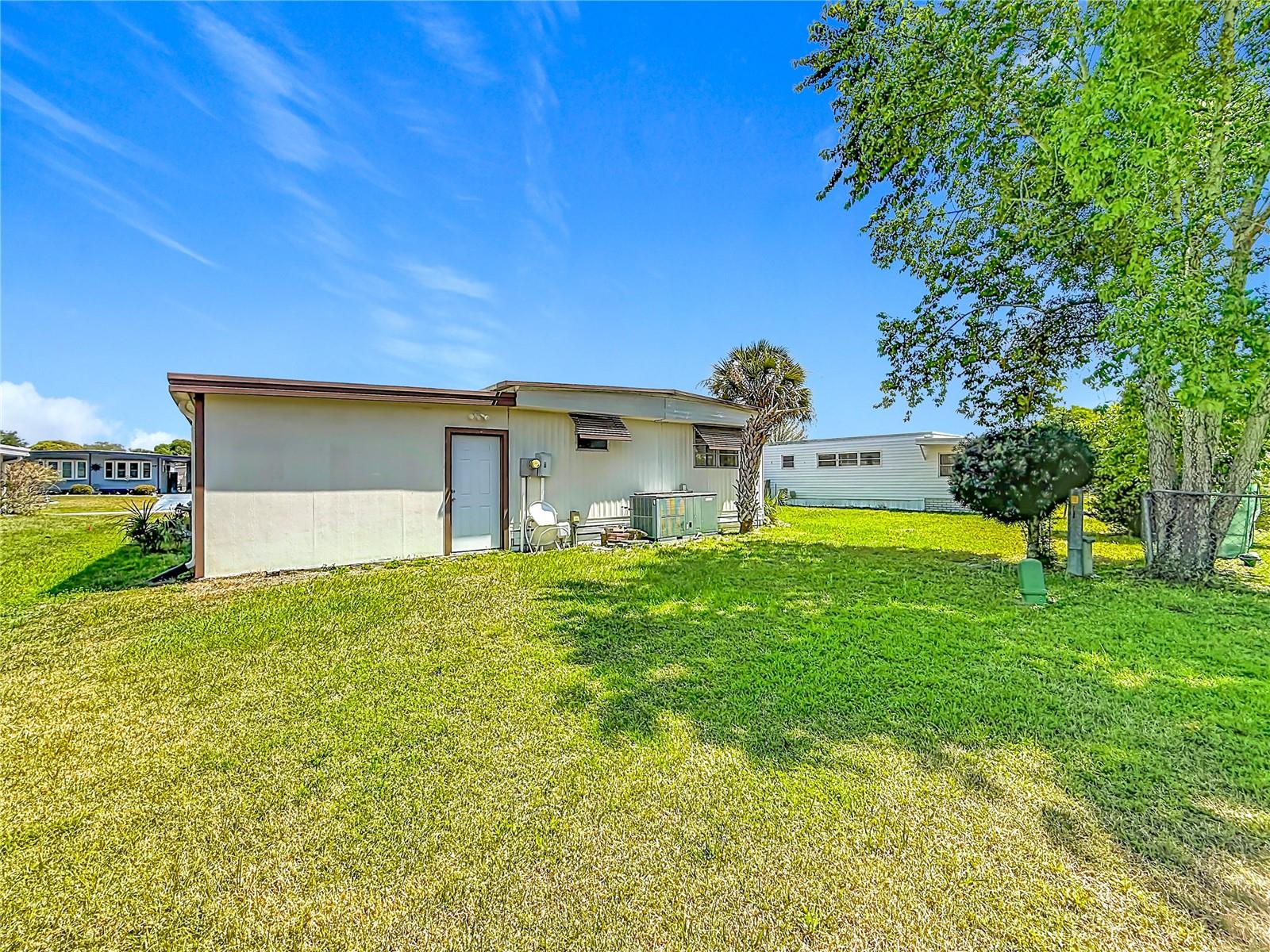 TAVARES LAKE FRANCES ESTATES - Residential