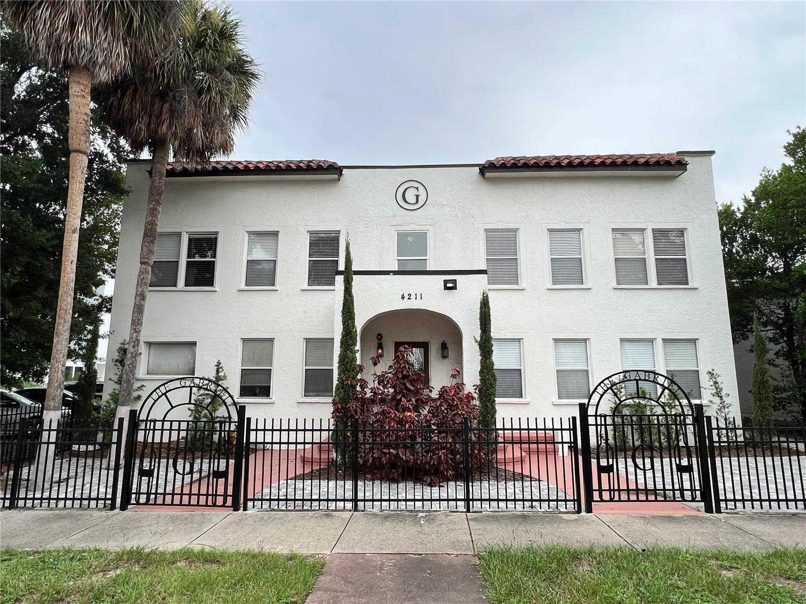 Live in this charming 1920's historic building's 1 bedroom apartment, located in the highly desirable Westshore area. The "Gabriel" was once home to Tampa's 1926 Prohibition era bootlegging establishments. This classic Mediterranean building has beautiful tile flooring throughout, a large living area and galley kitchen with updated stainless appliances and tankless hot water heater. You will love the walkable, quiet neighborhood, close to Kennedy and Westshore Blvd. On site laundry, a covered gas-grill station for residents & guests, plenty of parking, and PET FRIENDLY.