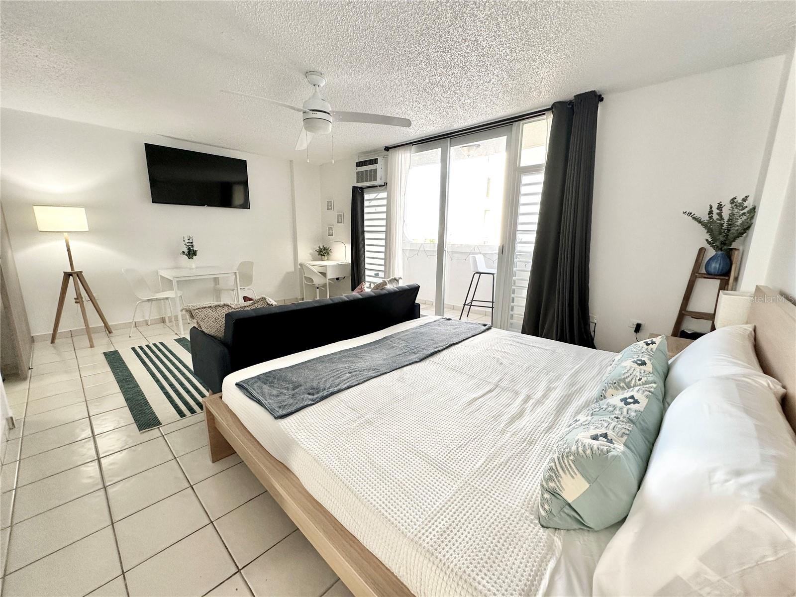 COND. SAINT TROPEZ - Residential