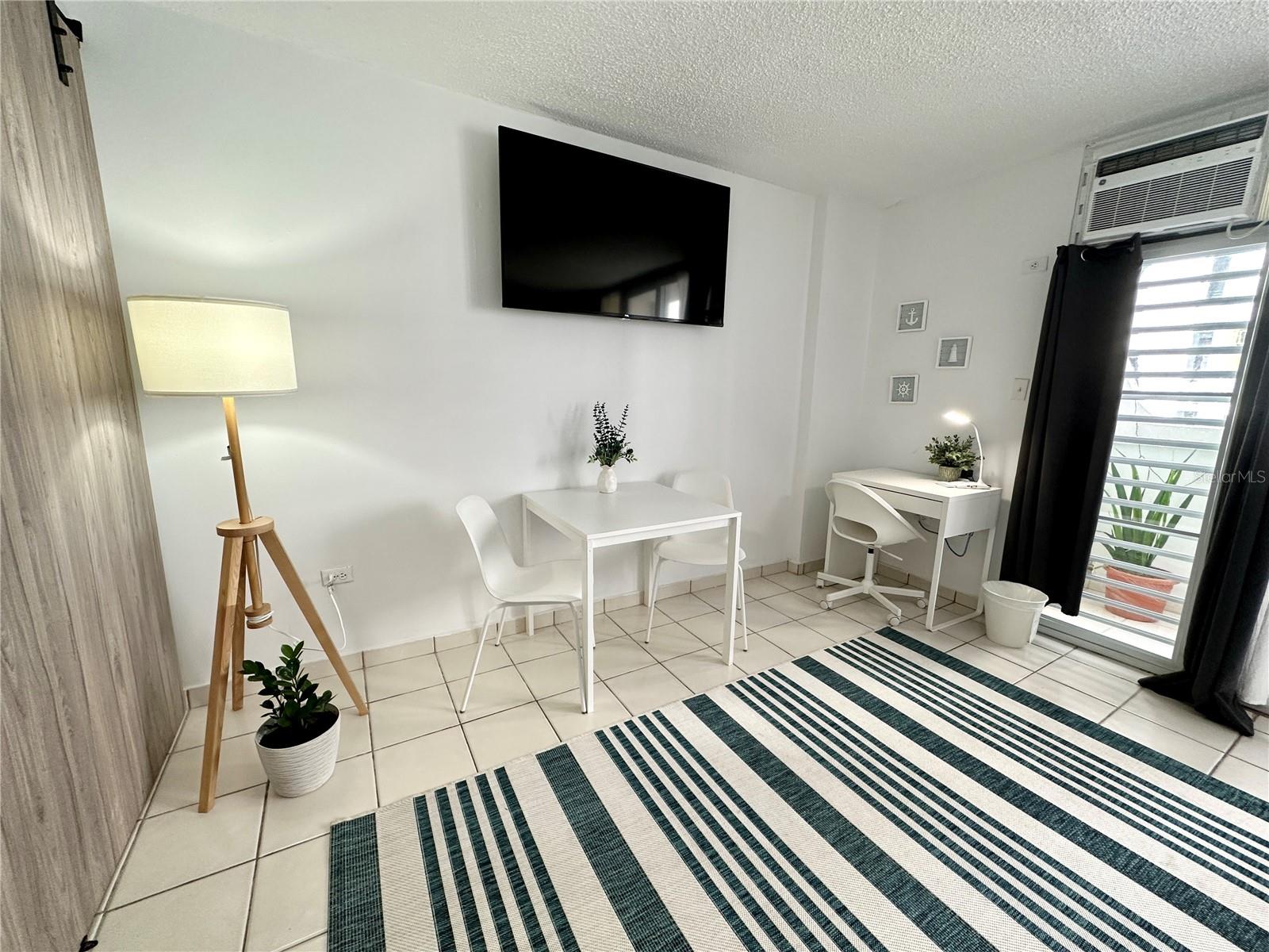 COND. SAINT TROPEZ - Residential