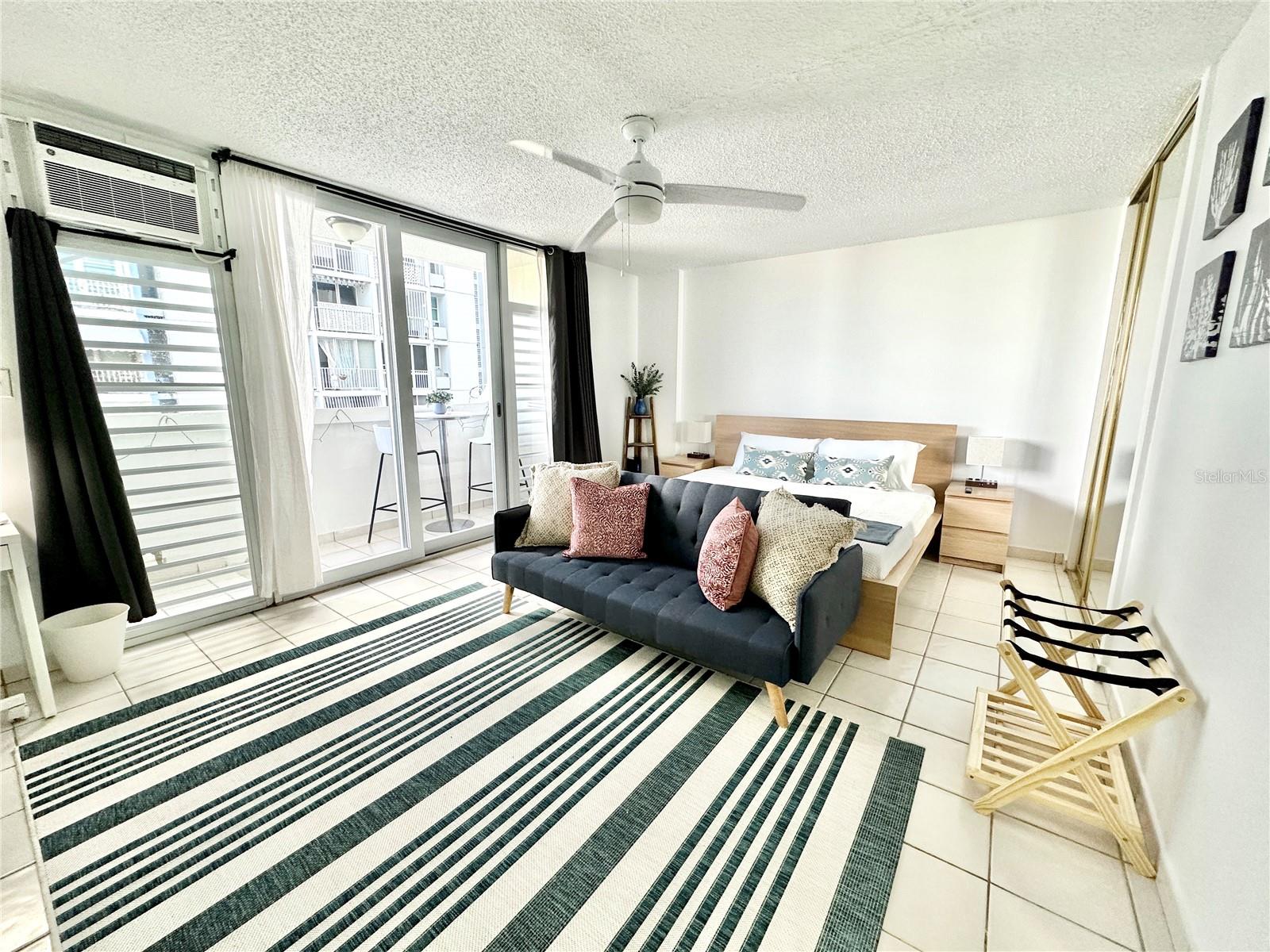 COND. SAINT TROPEZ - Residential